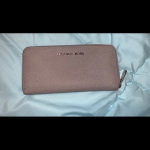 Michael Kors wallet Grey